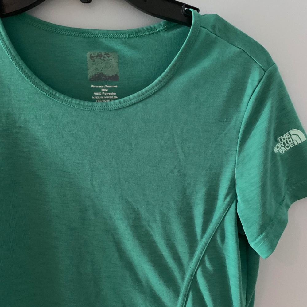 North Face Size M - Picture 2 of 4